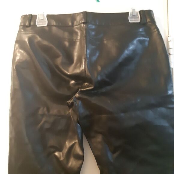 NWOT Women's Express Black Faux Leather Pants - Picture 4 of 8